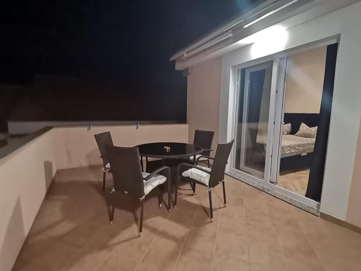 Apartment Nino Zadar Buitenkant foto